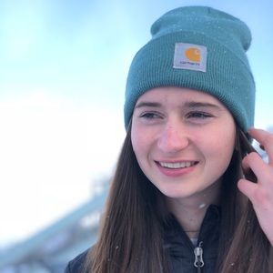 Meet your Posher, Luci